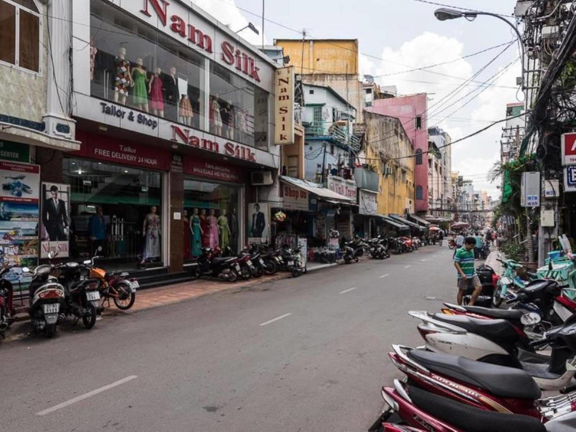 Saigon Odyssey Hotel - The Art Hô Chi Minh-Ville Extérieur photo